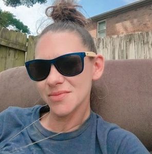 Meet your Posher, Jac